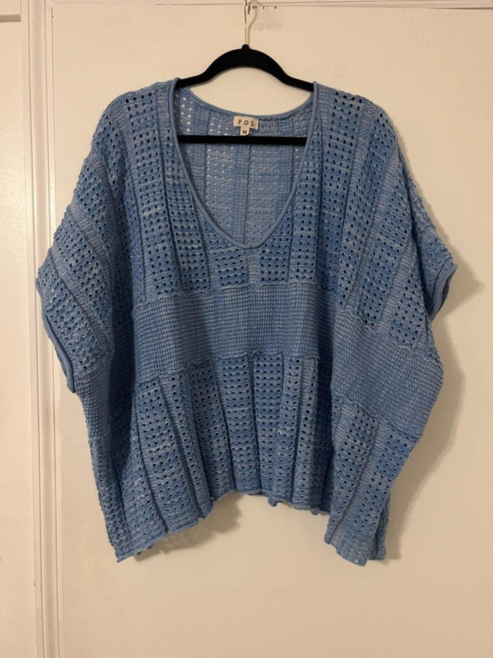 POL Light Blue Open-Knit V-Neck Sweater size M (B125)